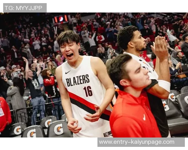 杨瀚森需提升三分球出手速度以提高命中率媒体人分析开拓者战术调整